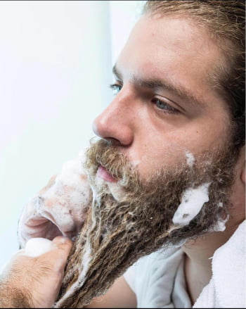 Shampoo para Barba Cabelo e Corpo Zyon